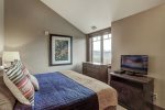 Bedroom 4 - 4 Bedroom - Crystal Peak Lodge - Breckenridge CO